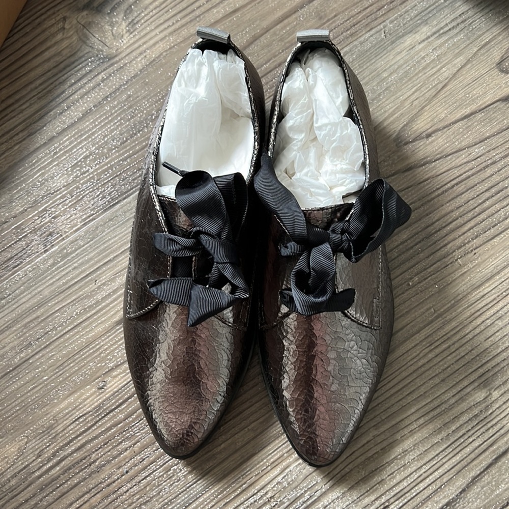 Kelsi Dagger silver brogues 8